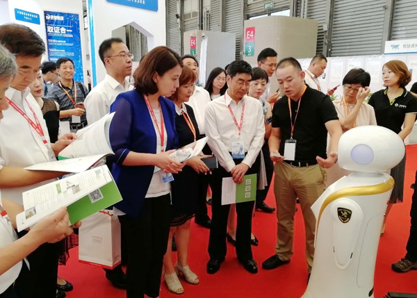  乐投(中国)letou·官方网页版,同时亮相成都交通展和上海国际智慧通关研讨暨博览会