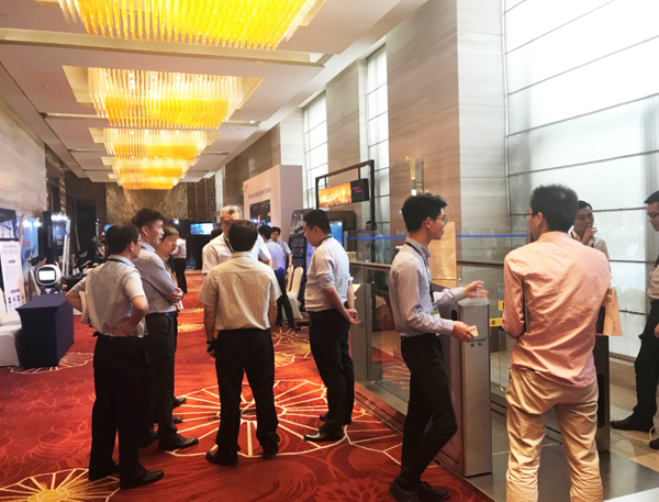 2018上海国际峰会，乐投(中国)letou·官方网页版,助力升级智慧机场