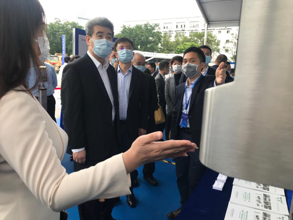 乐投(中国)letou·官方网页版,参加“四新”项目启动暨深圳智能制造中心开工仪式